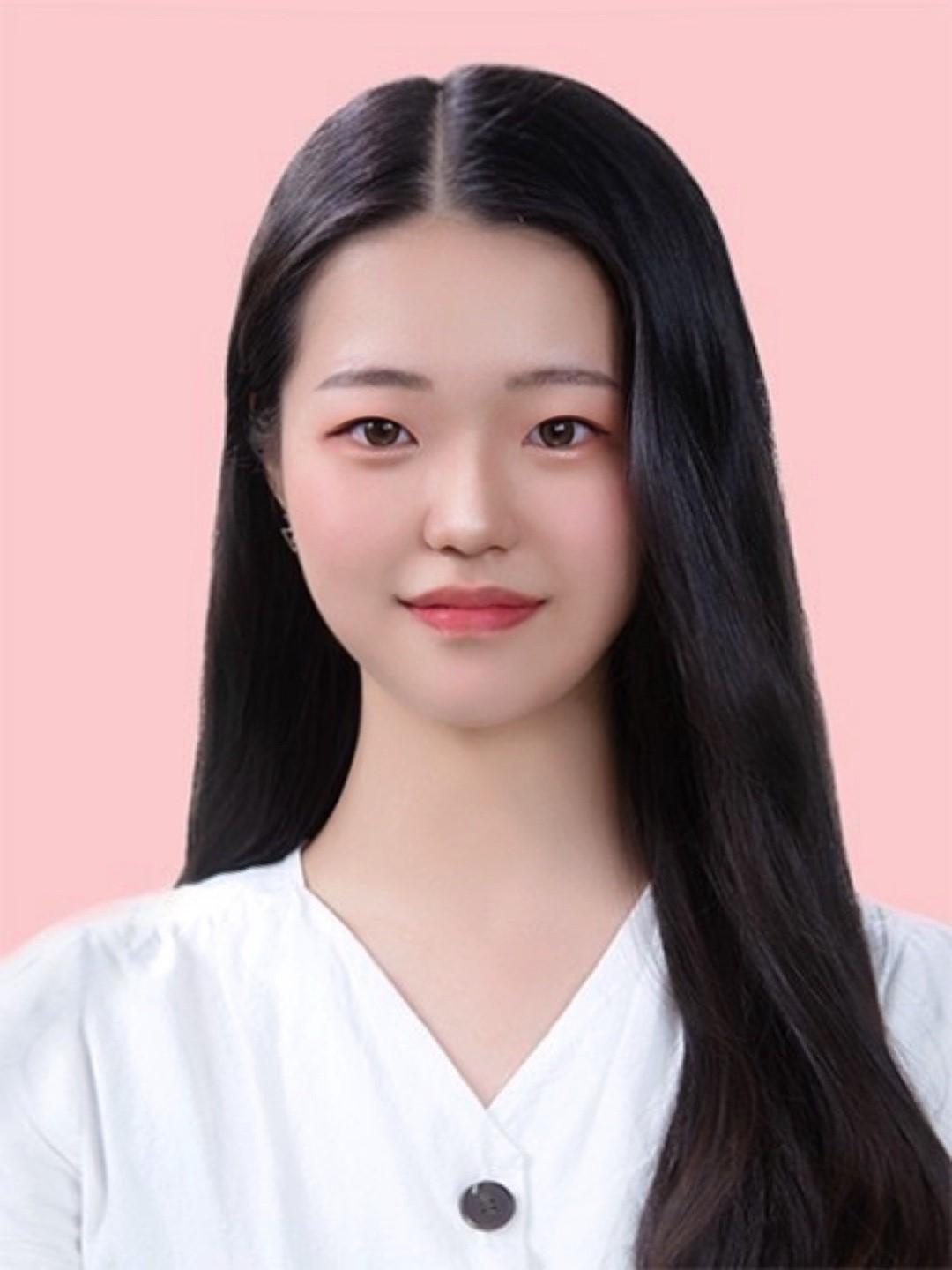 김수민 사진